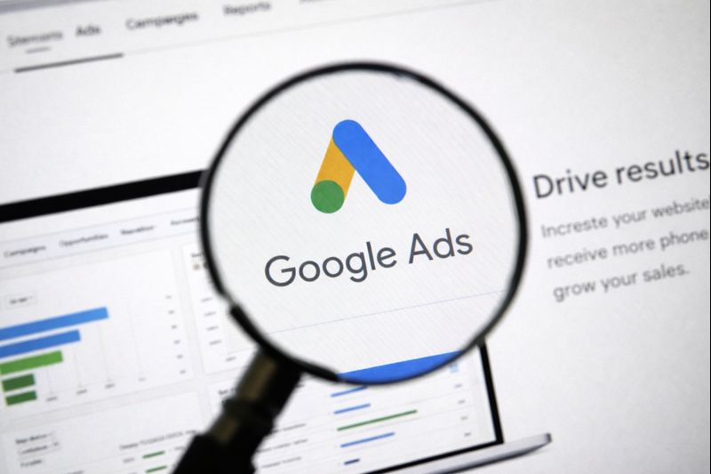 Google Ads and paid advertising campaign dashboard